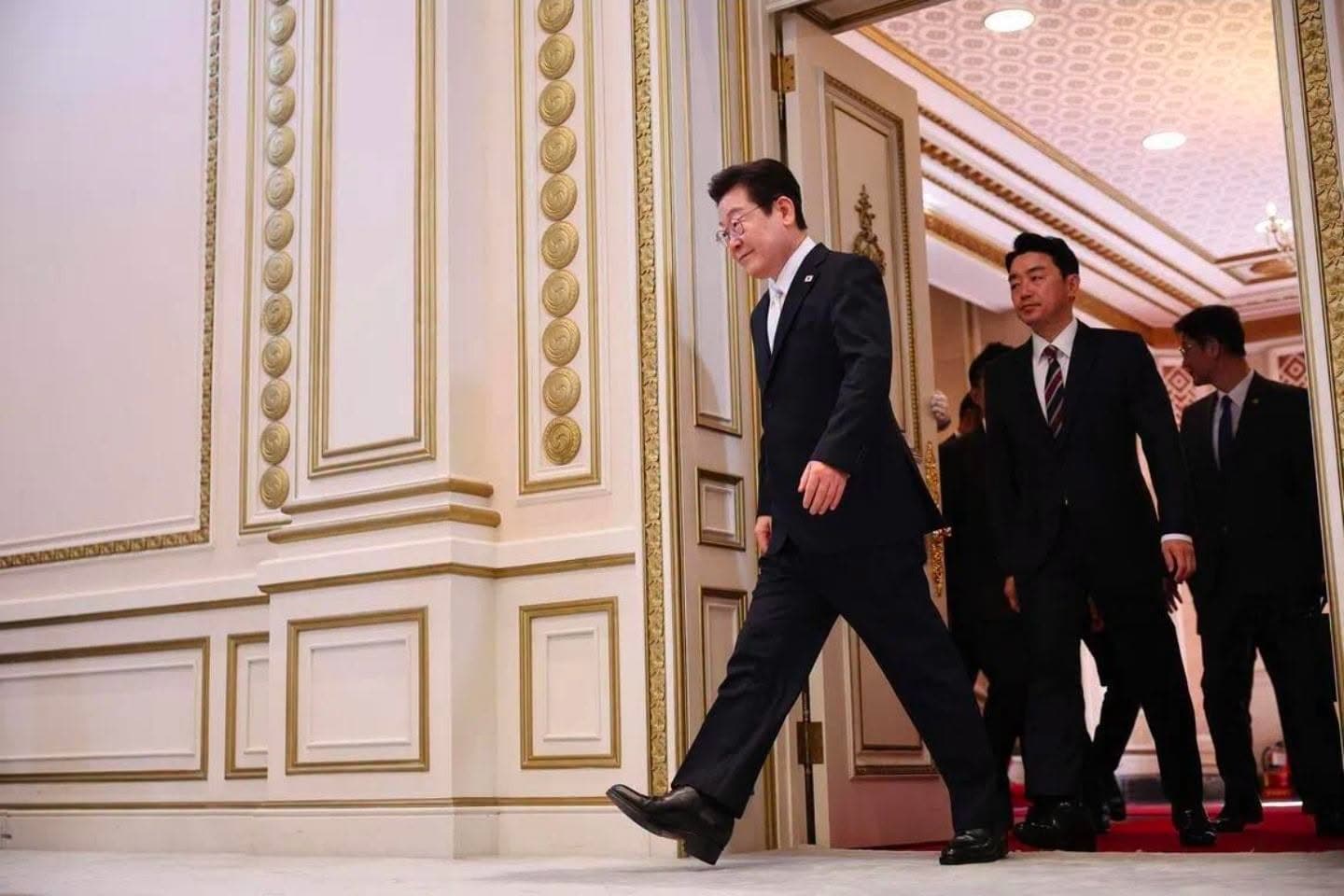 이재명은 초심을 잃었는가